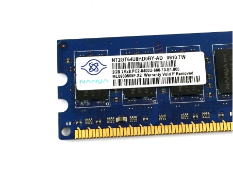 Nanya Pamięć DDR2 2 GB 800MHz 1,8V NT2GT64U8HD0BY-AD