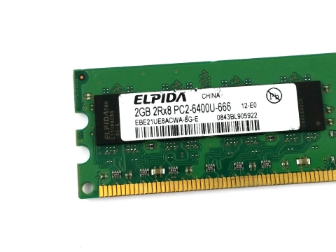 Elpida Pamięć DDR2 2 GB 800MHz 1,8V EBE21UE8ACWA-8G-E